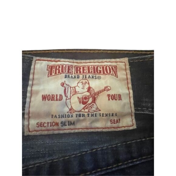 True Religion World Tour Distressed Denim Cut off Shorts Size 31 - Picture 8 of 10